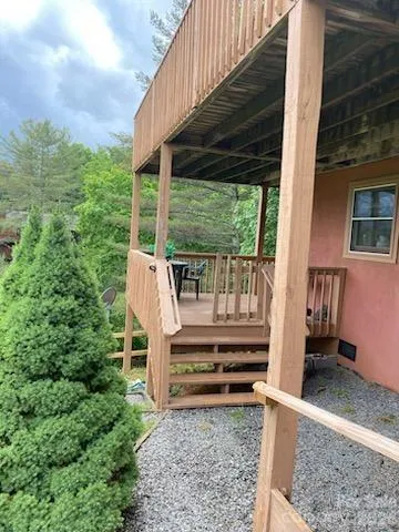 14 Zonia Lane Piney Creek, NC 28663