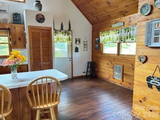 14 Zonia Lane Piney Creek, NC 28663