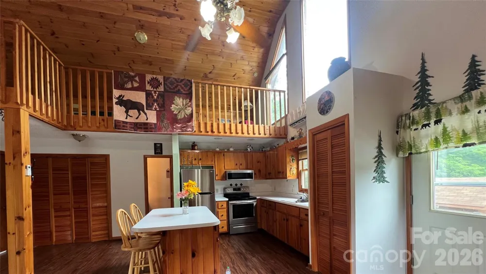 14 Zonia Lane Piney Creek, NC 28663