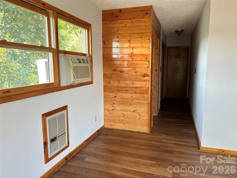 14 Zonia Lane Piney Creek, NC 28663