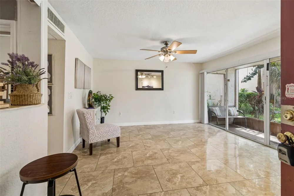 3841 S LAKE DRIVE #197 Tampa, FL 33614