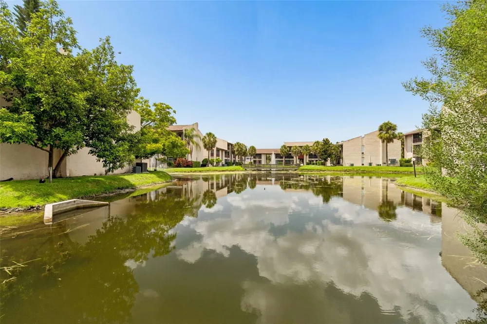 3841 S LAKE DRIVE #197 Tampa, FL 33614