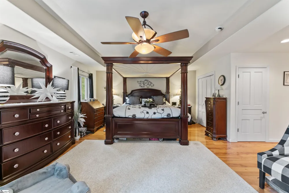 320 Holly Lane Walhalla, SC 29691