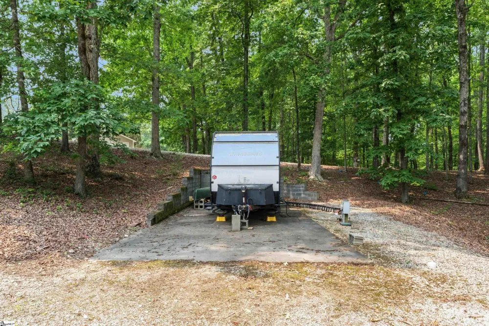 320 Holly Lane Walhalla, SC 29691