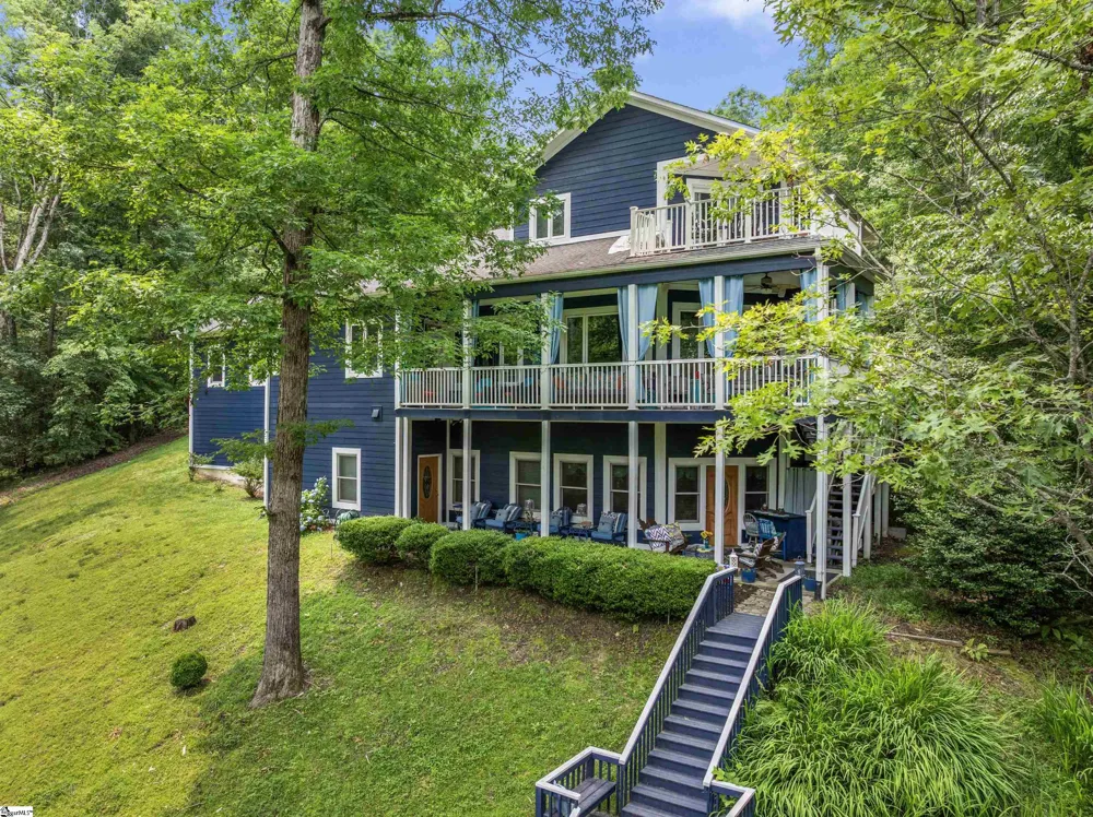 320 Holly Lane Walhalla, SC 29691