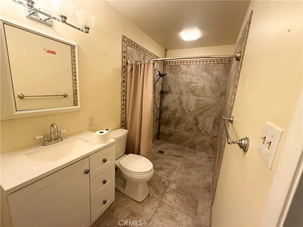 1611 Collins Needles, CA 92363