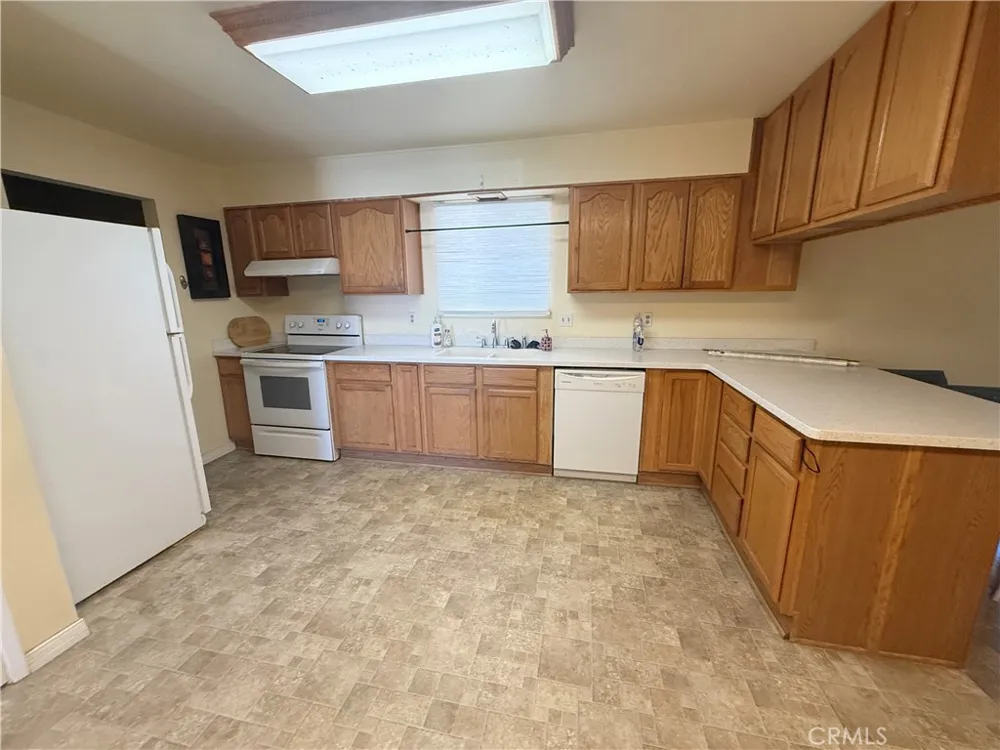 1611 Collins Needles, CA 92363