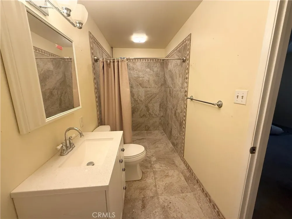 1611 Collins Needles, CA 92363
