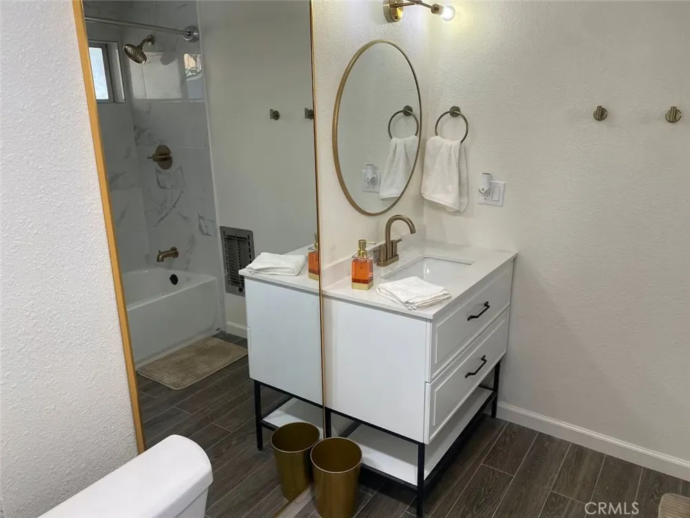 33012 Donner Running Springs, CA 92308