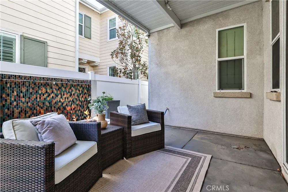 28814 S Lake Dr Temecula, CA 92591