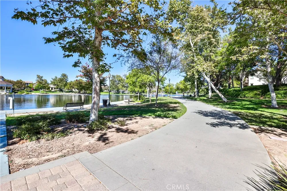 28814 S Lake Dr Temecula, CA 92591