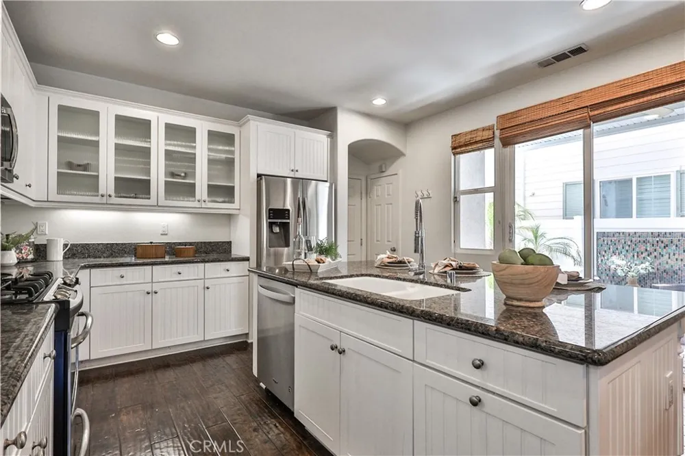 28814 S Lake Dr Temecula, CA 92591