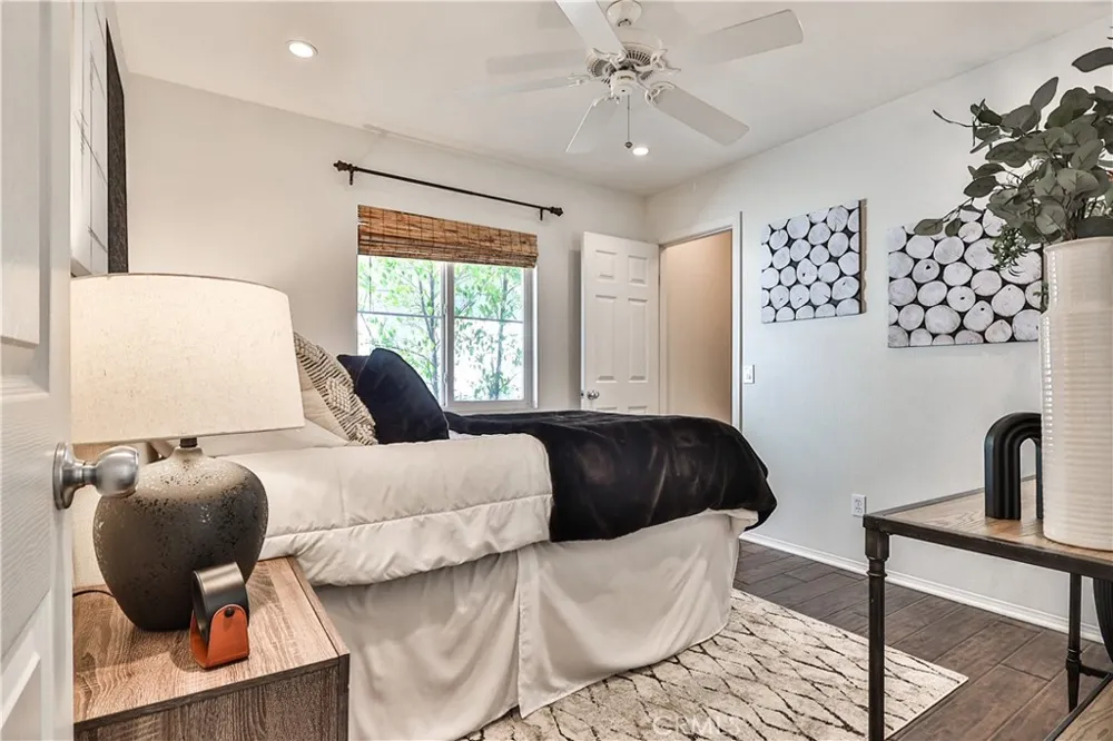 28814 S Lake Dr Temecula, CA 92591