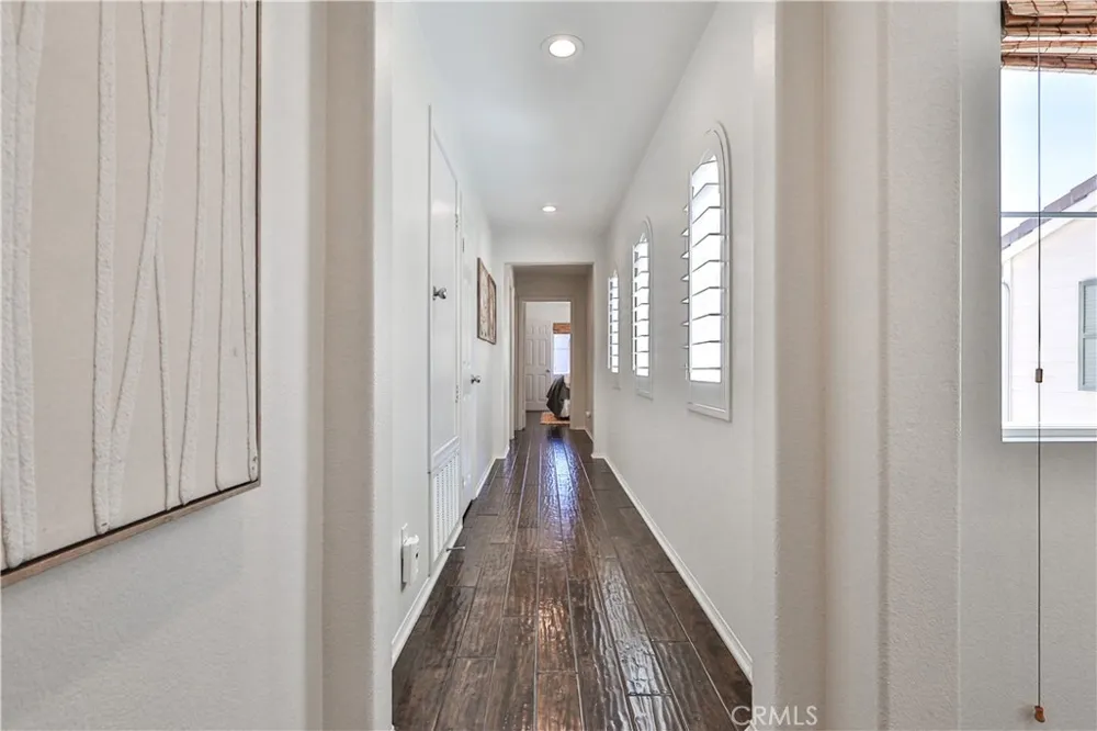 28814 S Lake Dr Temecula, CA 92591