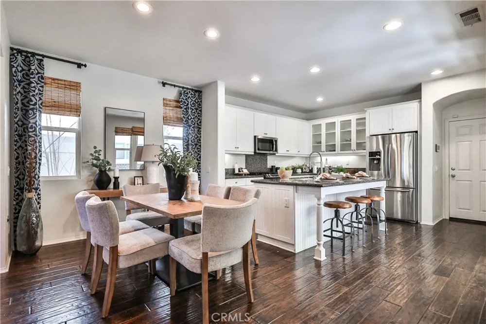 28814 S Lake Dr Temecula, CA 92591