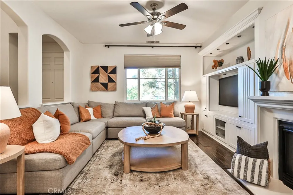 28814 S Lake Dr Temecula, CA 92591