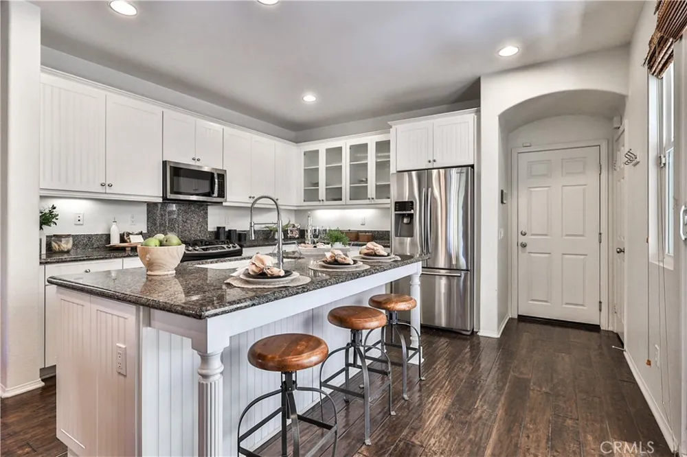 28814 S Lake Dr Temecula, CA 92591
