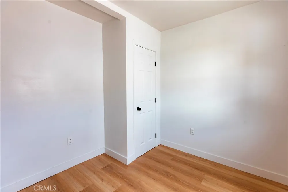 784 E Walton Street #B Signal Hill, CA 90755