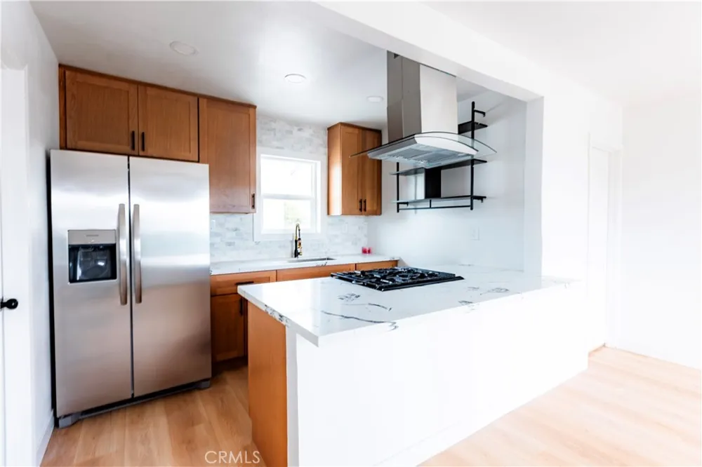784 E Walton Street #B Signal Hill, CA 90755