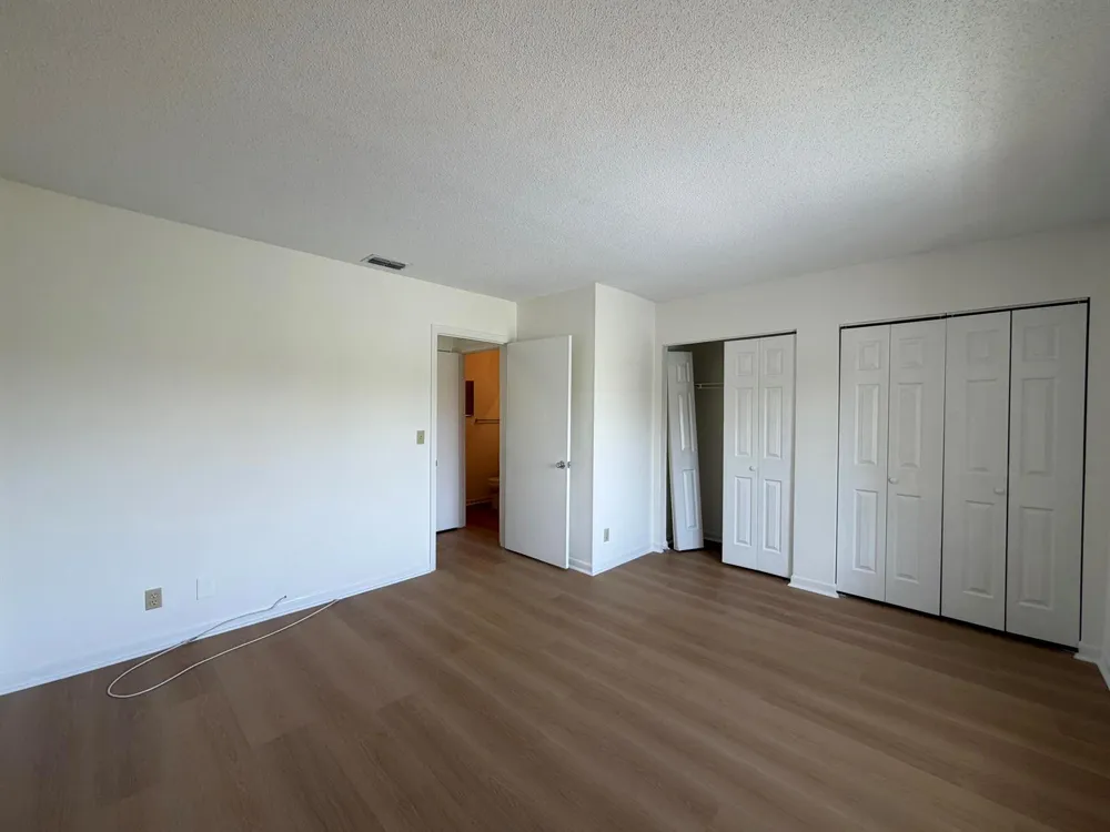 815 W Boynton Beach Boulevard #12-203 Boynton Beach, FL 33426