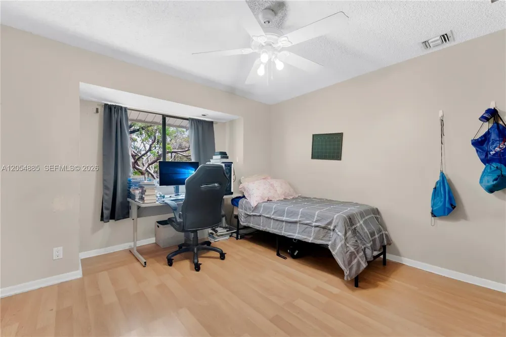 3541 NW 99th Ter #6A Sunrise, FL 33351