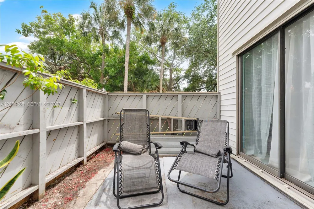 3541 NW 99th Ter #6A Sunrise, FL 33351
