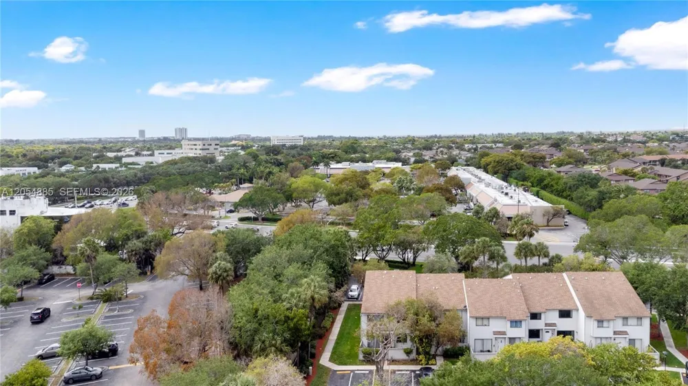 3541 NW 99th Ter #6A Sunrise, FL 33351