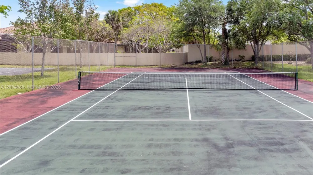 3541 NW 99th Ter #6A Sunrise, FL 33351