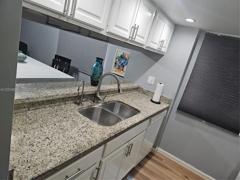 3541 NW 99th Ter #6A Sunrise, FL 33351