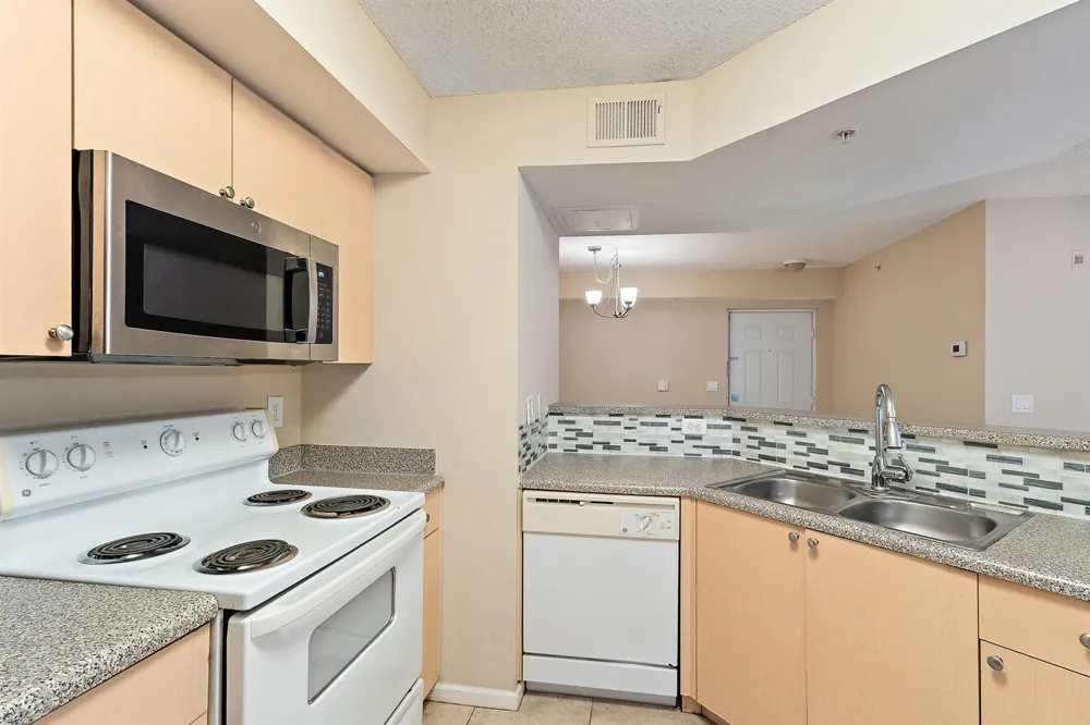 3759 NW MEDITERRANEAN LANE #2-209 Jensen Beach, FL 34957