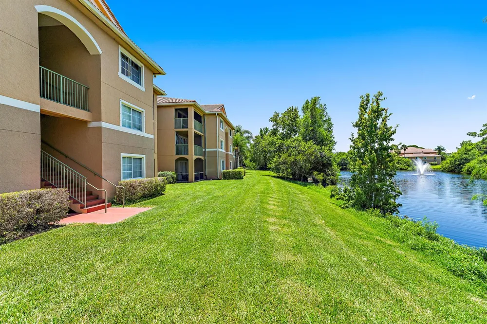 3759 NW MEDITERRANEAN LANE #2-209 Jensen Beach, FL 34957