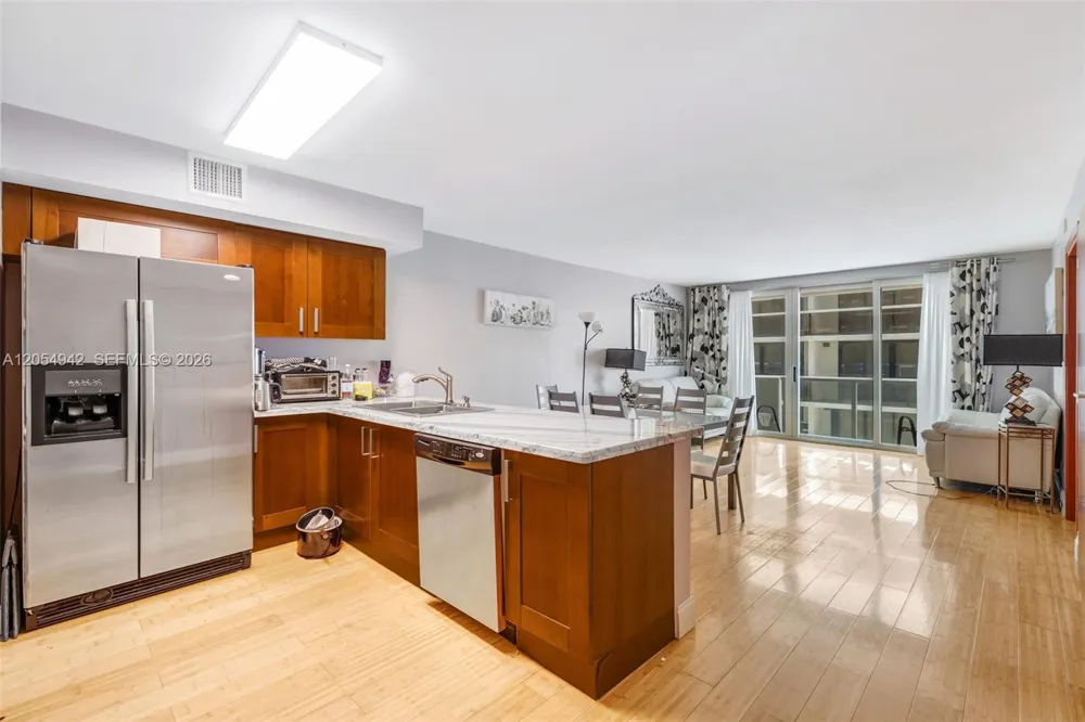 9499 Collins Ave #607 Surfside, FL 33154