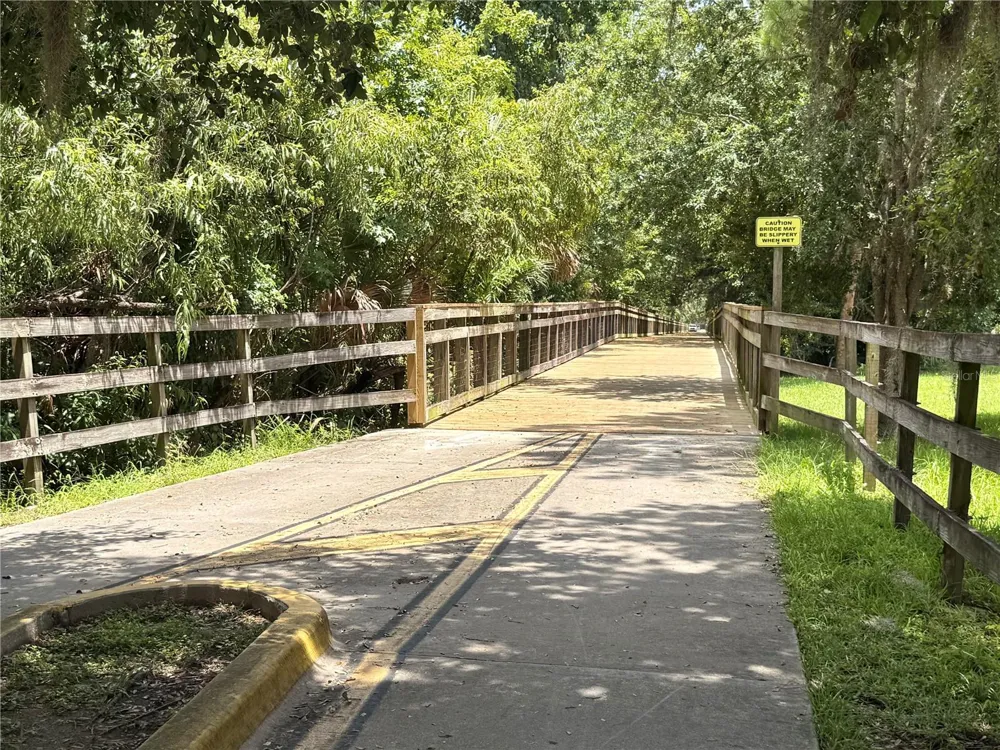 100 SWEETGUM WOODS COURT #4A Deltona, FL 32725