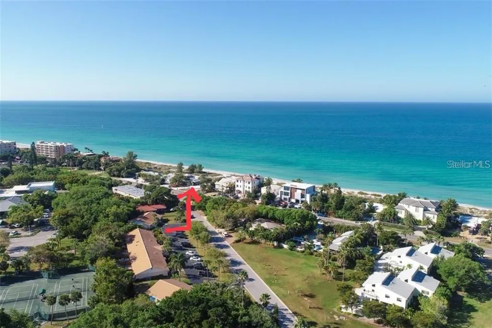 540 NEPTUNE AVENUE #7 Longboat Key, FL 34228