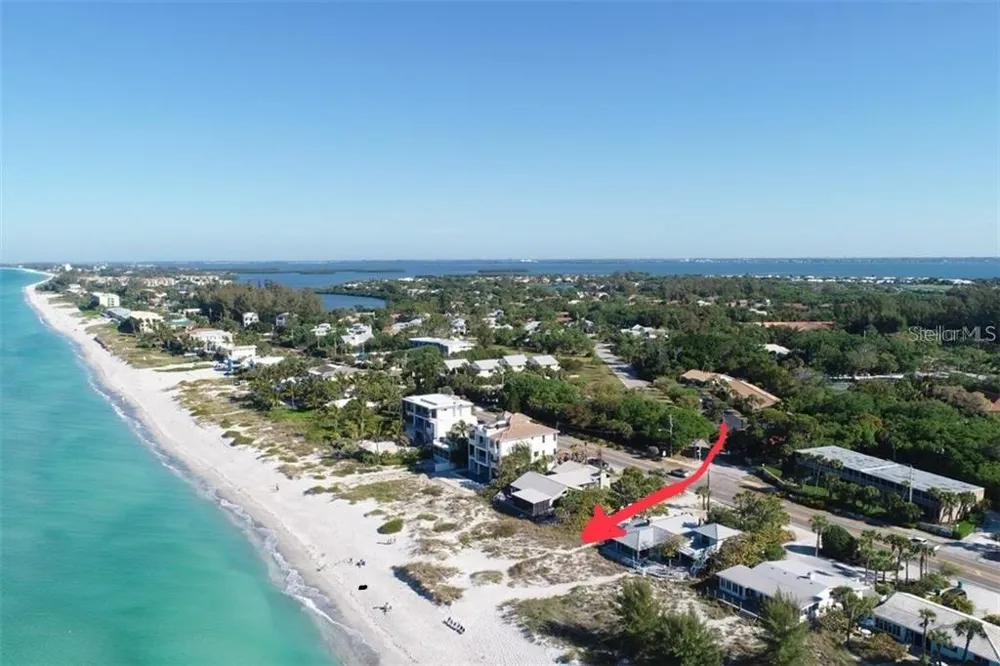 540 NEPTUNE AVENUE #7 Longboat Key, FL 34228