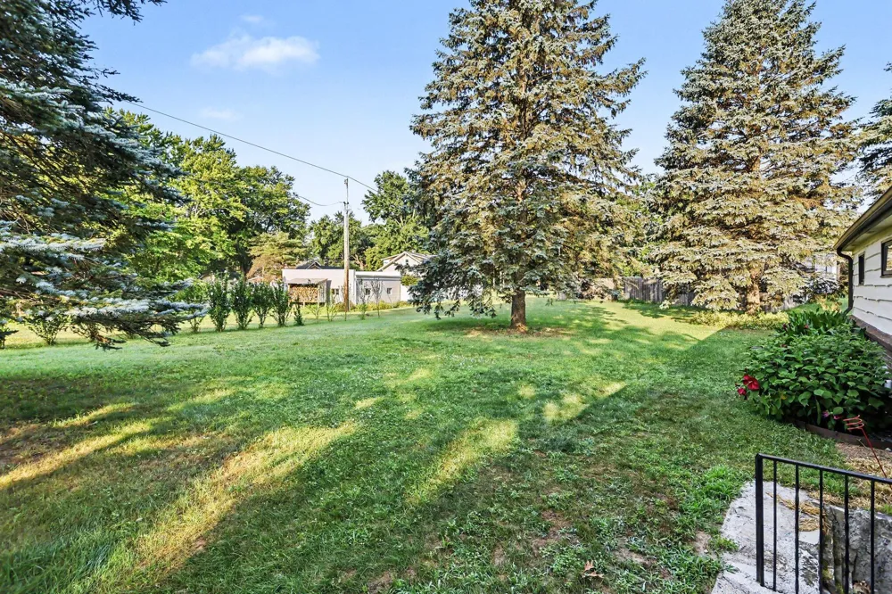5385 Saint Joseph Avenue Stevensville Village, MI 49127
