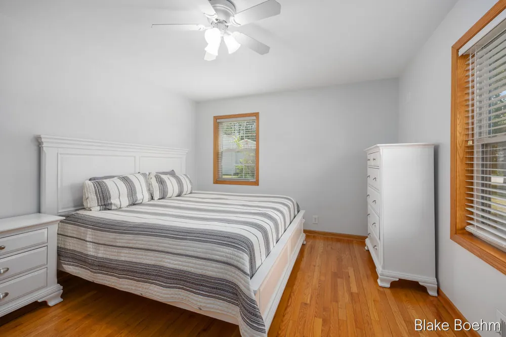 118 Lauderdale Avenue NE Grand Rapids Charter Township, MI 49546