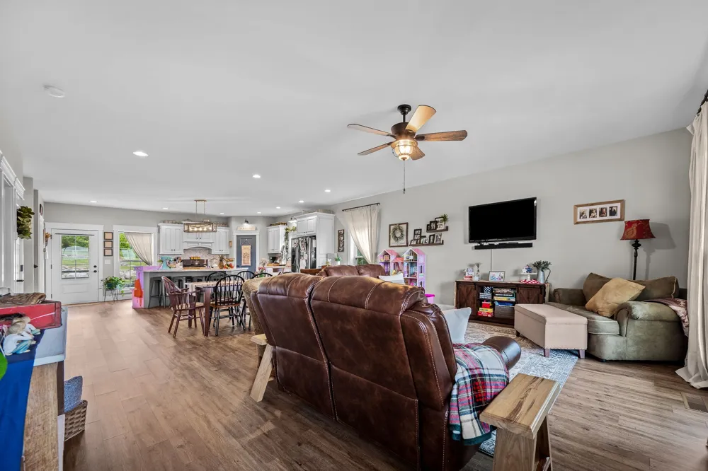 104 Hickerson Rd Wartrace, TN 37183