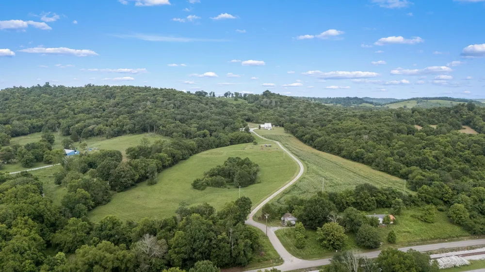 104 Hickerson Rd Wartrace, TN 37183