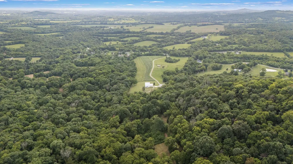 104 Hickerson Rd Wartrace, TN 37183