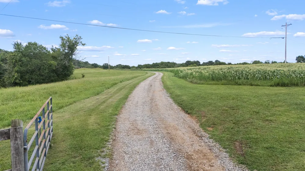 104 Hickerson Rd Wartrace, TN 37183