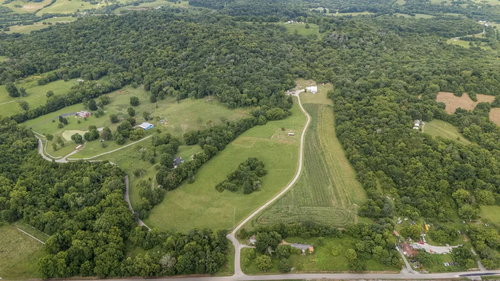 104 Hickerson Rd Wartrace, TN 37183