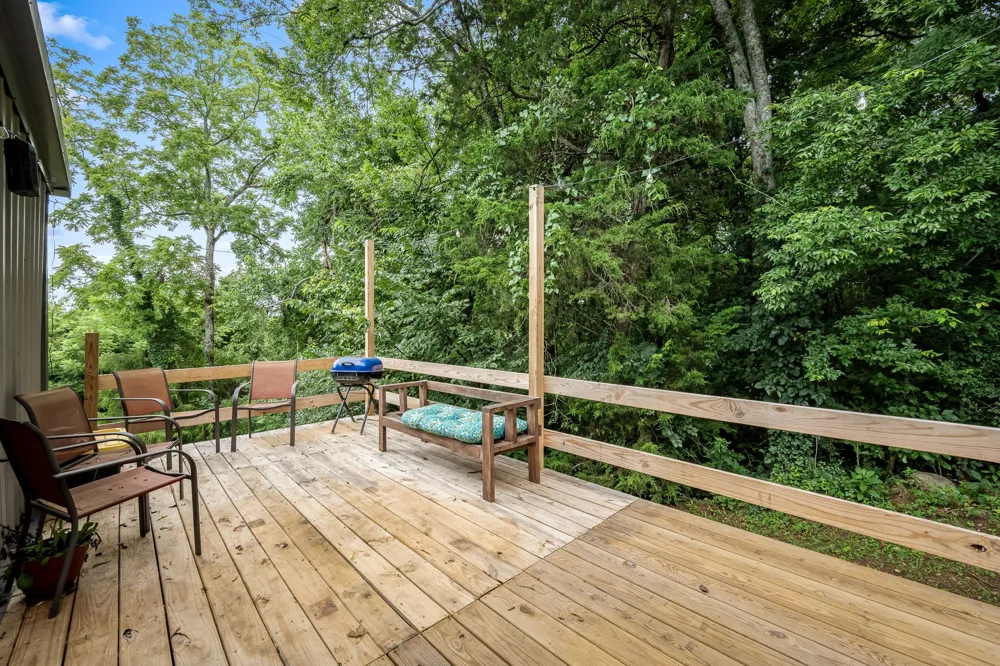 104 Hickerson Rd Wartrace, TN 37183