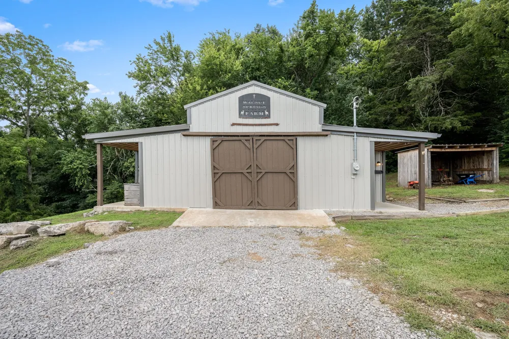 104 Hickerson Rd Wartrace, TN 37183