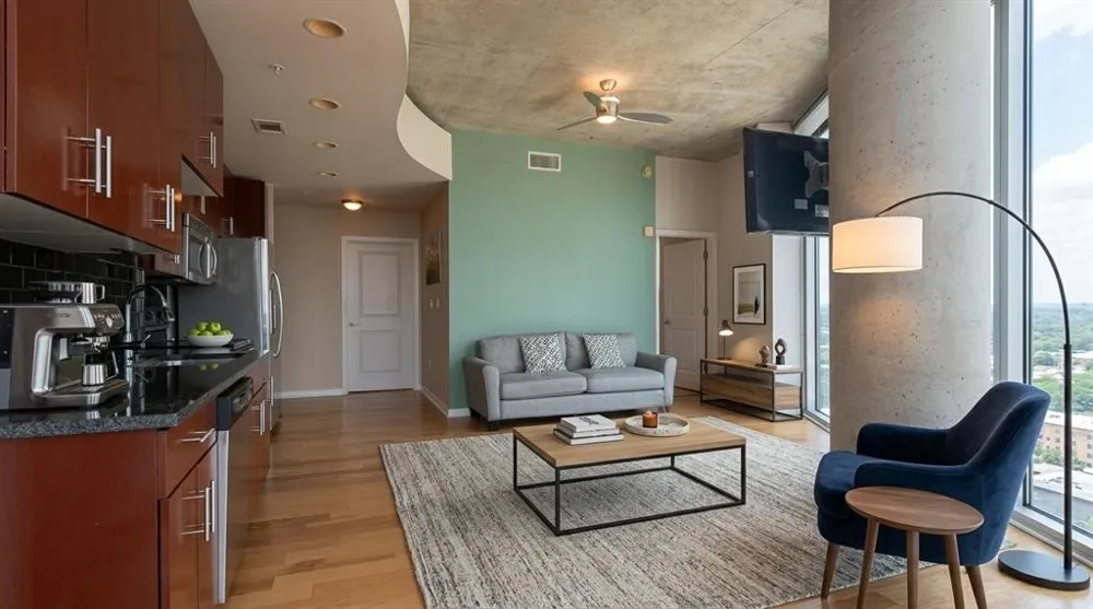 360 Nueces Street #2110 Austin, TX 78701