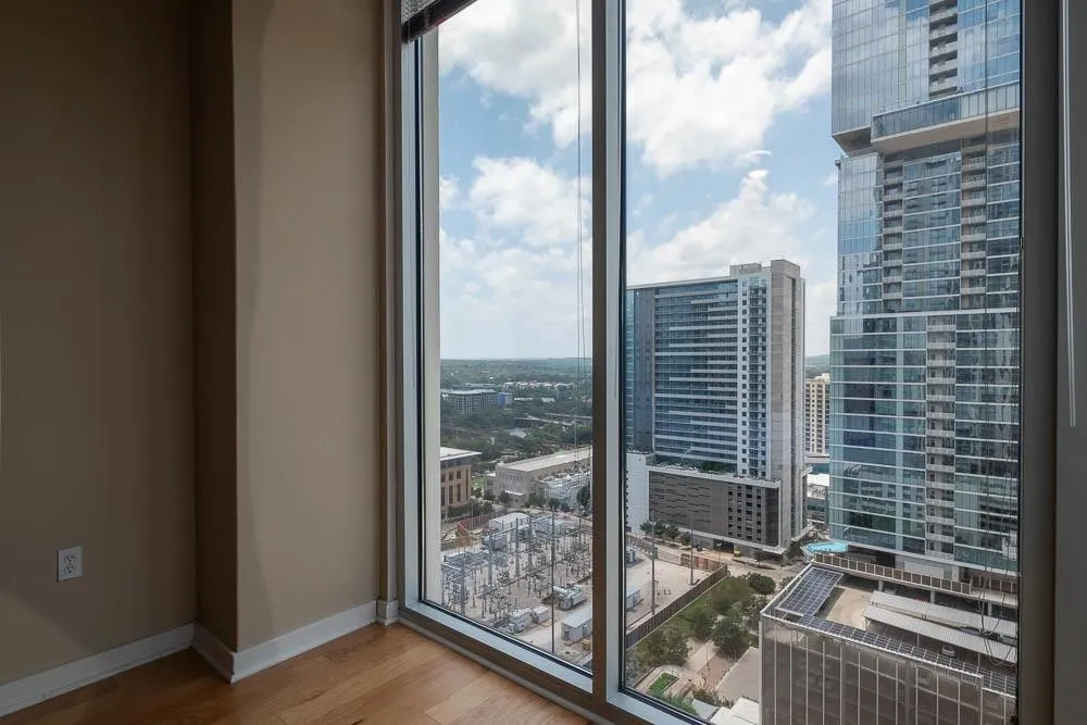 360 Nueces Street #2110 Austin, TX 78701
