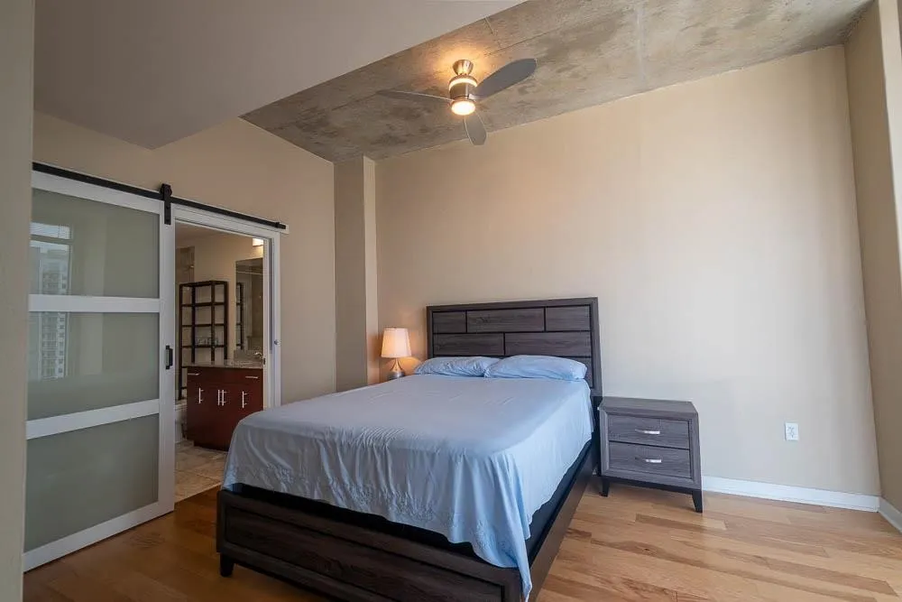 360 Nueces Street #2110 Austin, TX 78701