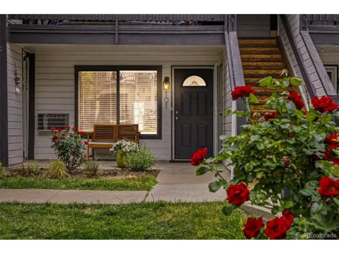 532 Oakwood Drive #D101