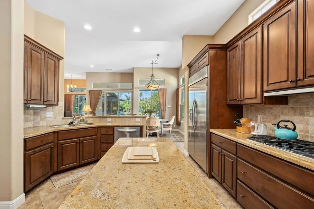 80099 Via Tesoro La Quinta, CA 92253