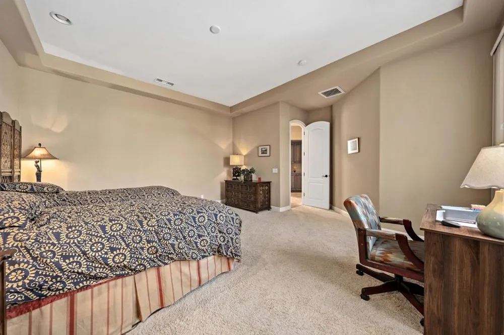 80099 Via Tesoro La Quinta, CA 92253